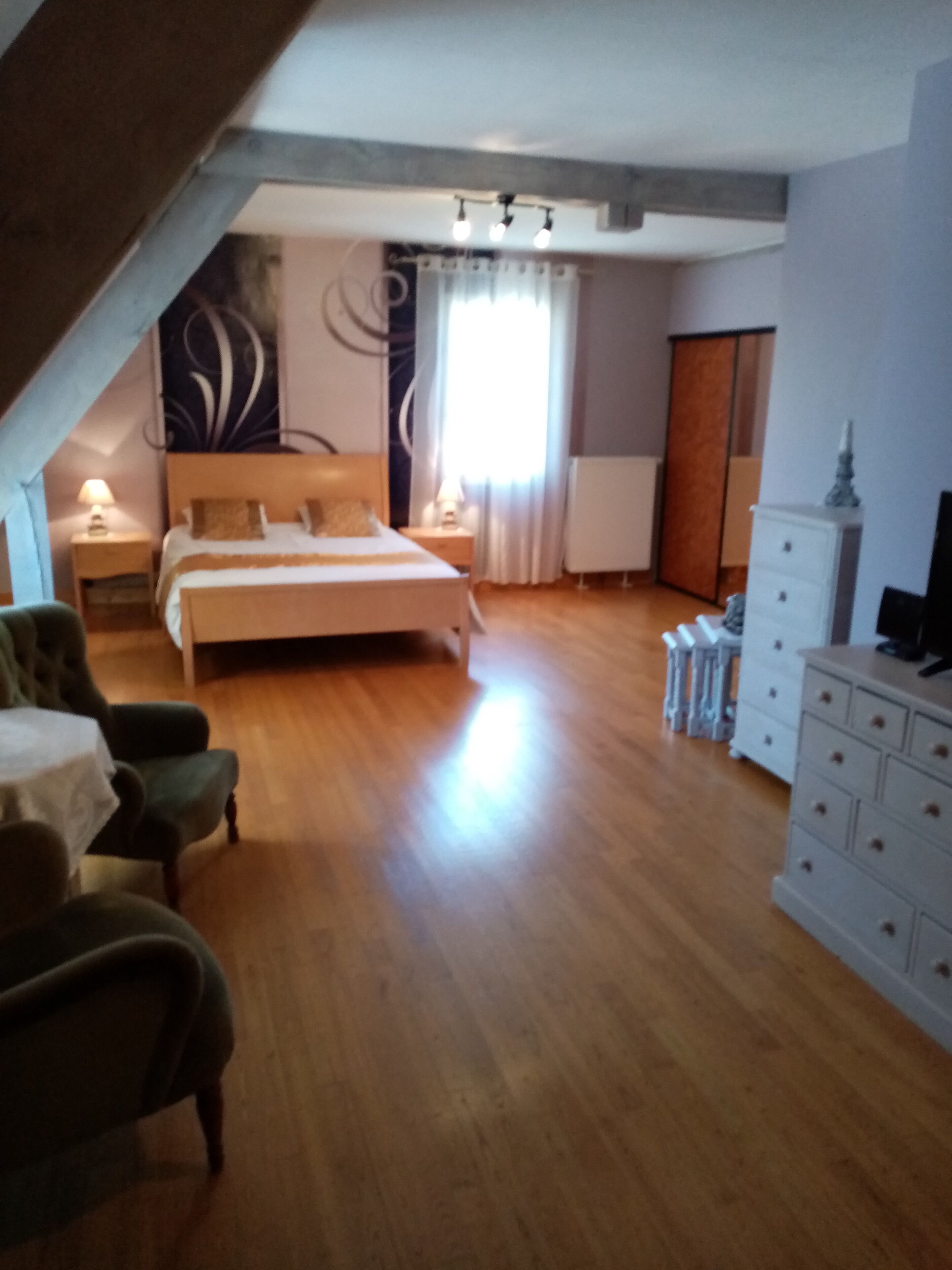 Bed and Breakfast-Dordogne-Périgord Noir-Piscine