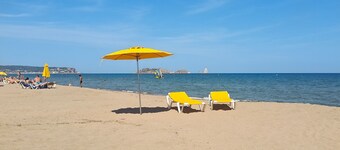 Daró 3D 31 - 150m from the beach, pool