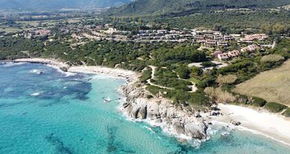 Costa Rei upea mökki! Sant'Elmon ja Castiadasin valkoisilla rannoilla