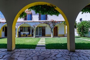 Exterior - Stunning 6 bed villa with heatable, fenced, pool, 650m to beach.  11362/AL (Manta Rota)
