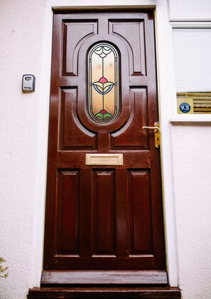 Exterior detail - Detached Cottage In Heart Of This Beautiful Harbour Village (Seahouses)