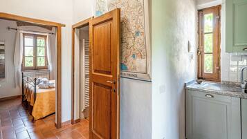 2 habitaciones, tabla de planchar con plancha y wifi gratis