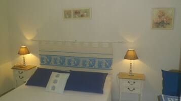 2 sovrum, strykjÀrn/strykbrÀda, gratis wi-fi och sÀngklÀder