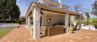 Chalet in Puerto Marina, Benalmadena Costa.