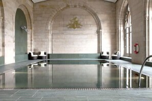 Spa - Two bedroom 2nd floor apartment at The Highland Club. Sofa bed sleeps 6 people. (Fort Augustus)