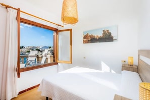 6 chambres, fer et planche Ă repasser, Wi-Fi, draps fournis