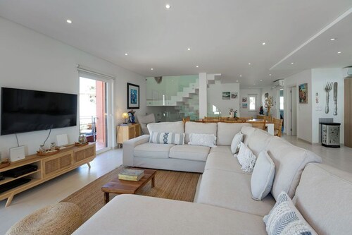 Beautiful Villa close to the beach with private pool, garden and terrace