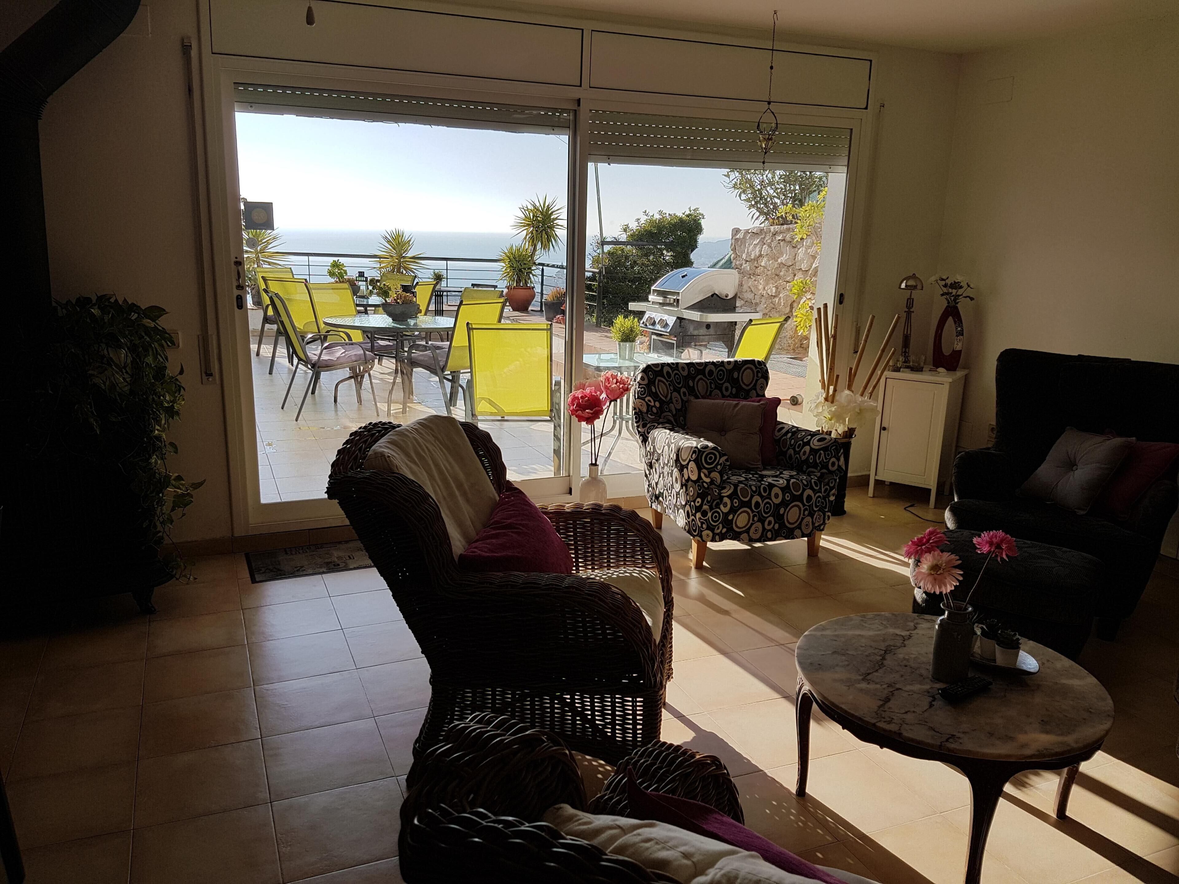 Best location Sitges-Wonderful Villa Sunlight (Ibiza Style) Pool & Stunning view