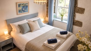 4 Schlafzimmer, Bügeleisen/Bügelbrett, Reisekinderbett, kostenloses WLAN