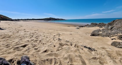 St Malo F3 62m² Alet Solidor peninsula, sea 50m, wifi, garden, secure parking