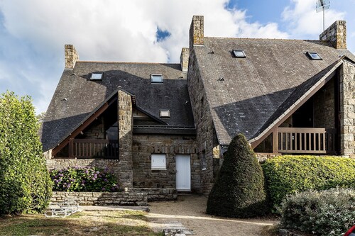 Flat with seaview - 50m from beach- 3/4 persons