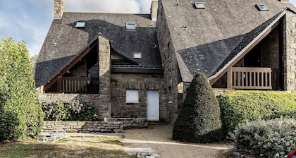 Flat with seaview - 50m from beach- 3/4 persons