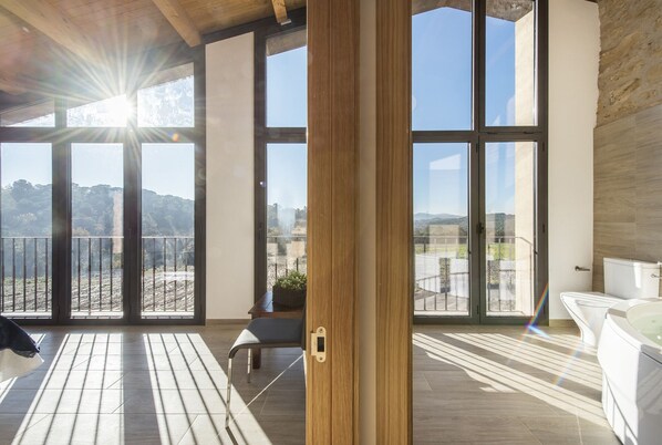 Interior - MAGNIFICENT MASÍA s. XVIII IN AN IDYLLIC ENVIRONMENT (Vilafreser)