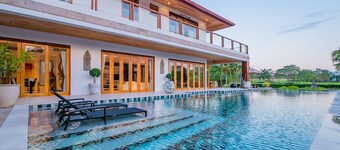 Golf Resort /Villa in Hua Hin, Palm Hills Golf Resort