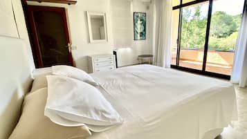 6 Schlafzimmer, Bügeleisen/Bügelbrett, Reisekinderbett, kostenloses WLAN