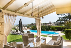 Outdoor pool - Malena Villa with Private Pool | Walking distance to beach & restaurants (Rethymno)