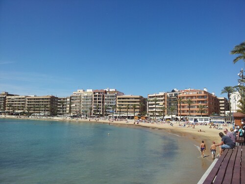 Lovely corner apartment full of light ,Villamartin Plaza, close to golf & beach