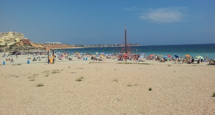 Schöne Eckwohnung voller Licht, Villamartin Plaza, in der Nähe von Golf & Strand