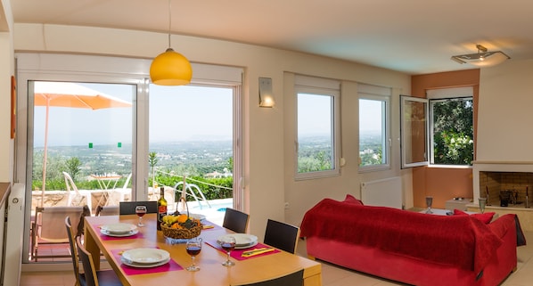 Dining - Alkistis villa, independent, peaceful, with private pool and great views (Rethymno)