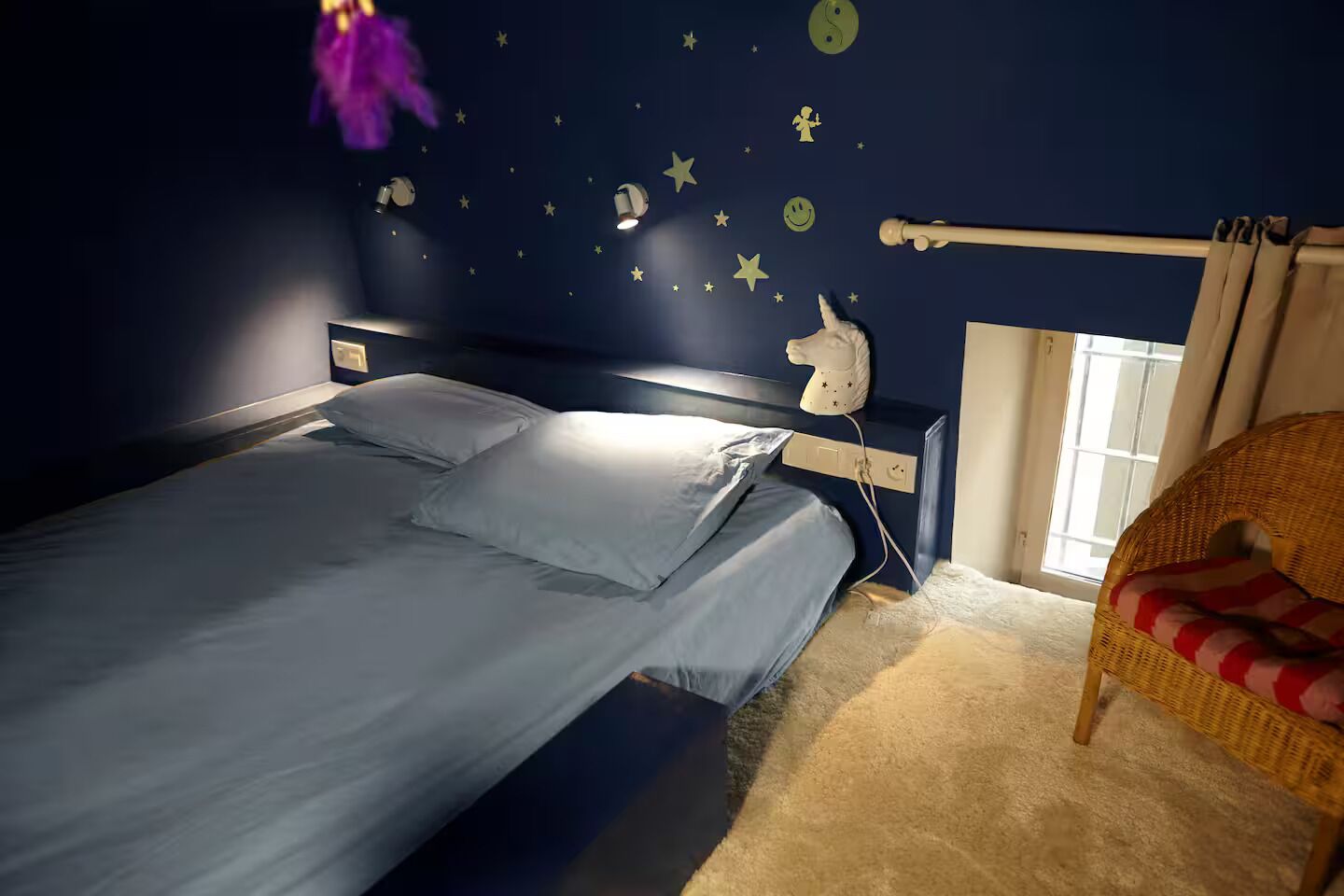 3 Schlafzimmer, Schreibtisch, Bügeleisen/Bügelbrett, Reisekinderbett