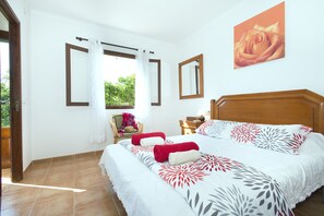 2 bedrooms, iron/ironing board, free WiFi, bed sheets - VILLA PUNTA MAGDALENA - RUSTIC STAY (Pollensa)