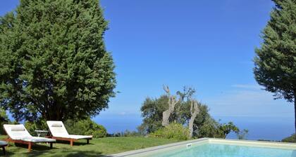 House with pool, sea views near Cefalu and Castelbuono and beach 10 minutes