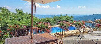 House with Character, Very Quiet Location, Amazing View!