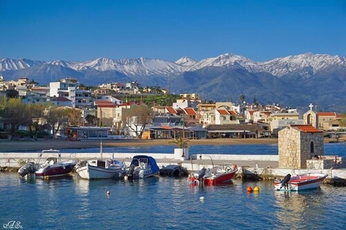 Lovely family villa with stunning sea views,  private pool, games room & wi-fi