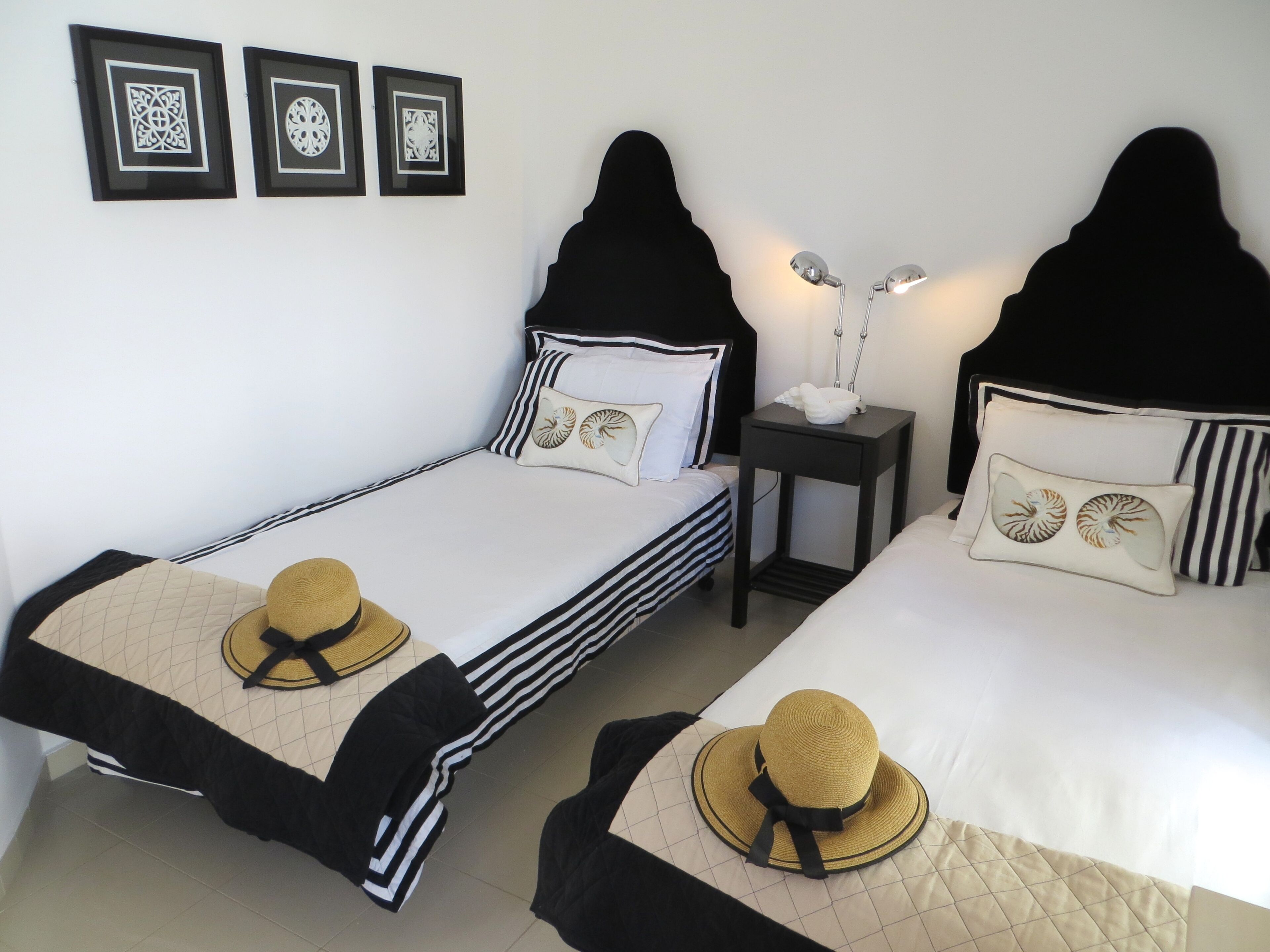 Luxury 2 Bedroom Contemporary Townhouse in Makrigialos, Crete