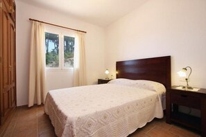 6 dormitorios, tabla de planchar con plancha, wifi gratis y ropa de cama