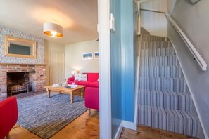 Télévision, cheminée