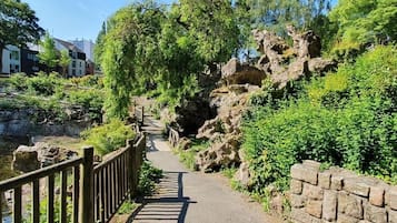 Enceinte de lâhĂ©bergement