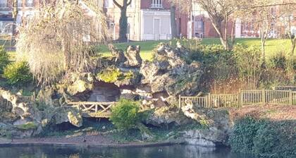ARRAS BELLE MAISON,GRANDE TERRASSE AVEC VUE SUR TRES BEAU PARC