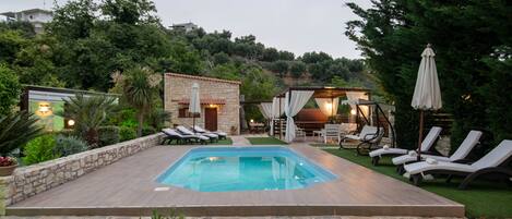 Outdoor pool, sun loungers