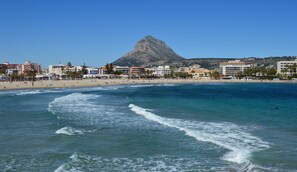 Sillas reclinables de playa, toallas de playa