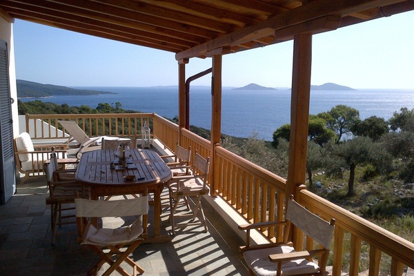South veranda with view to the Dio Adelphoi islands (the" 2 brothers")