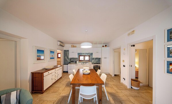 Dining - TD Villa Luna Trulli with Large Pool (Castellana Grotte, Bari)