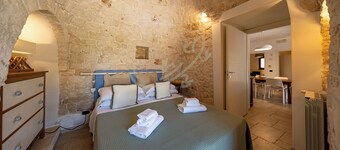 TD Villa Luna Trulli with Large Pool