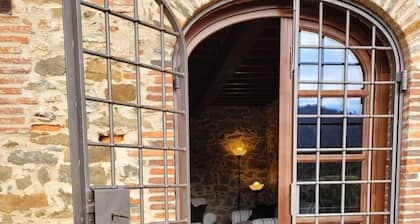 Wundervolles Bauernhaus auf den Hügeln von Camaiore
LAST-MINUTE-RABATT 10 %