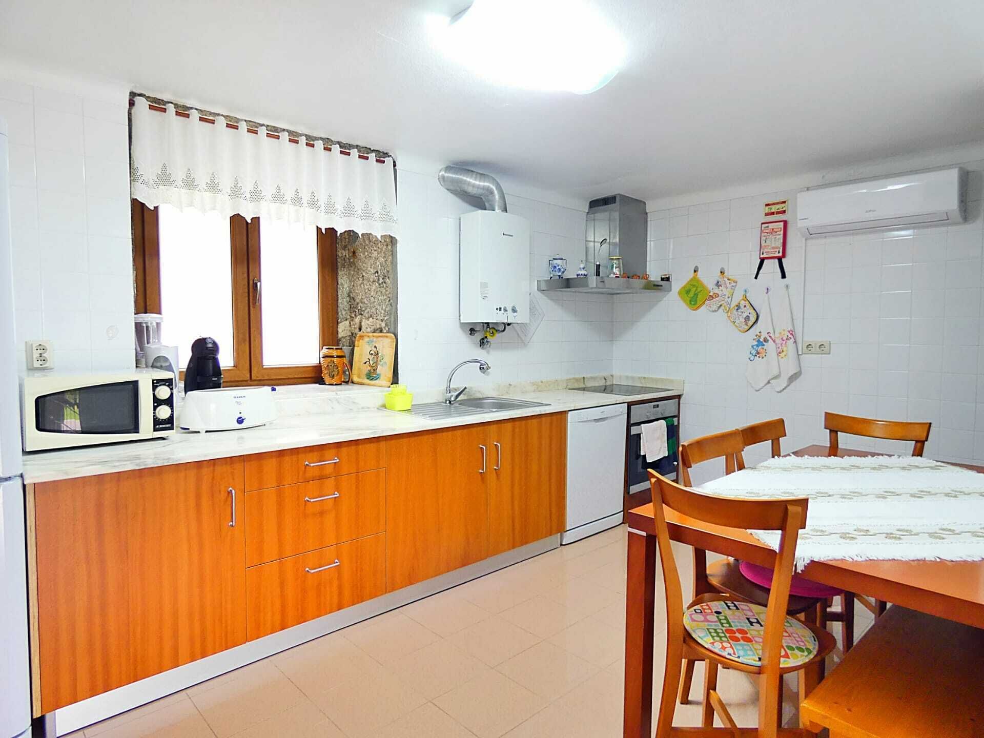 Tourism - Cottage Ponte de Lima, tranquility, comfort and nature in the oldest, florid and picturesque village from Portugal