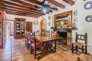 Dining - Ca'n Noble den Vallori (Pollença)
