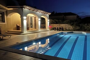 Piscine extérieure