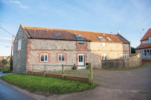 Exterior - Coach House, Docking, Norfolk (Docking)