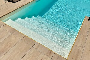 Beheizter Pool
