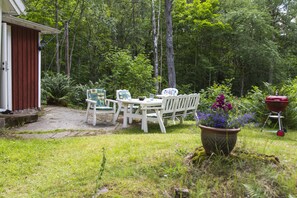 Outdoor dining - Alleinlage, Nature, Traditional, Family, Torp, Ruhig, Ruhe, Forest, Mushrooms (Karlskrona)
