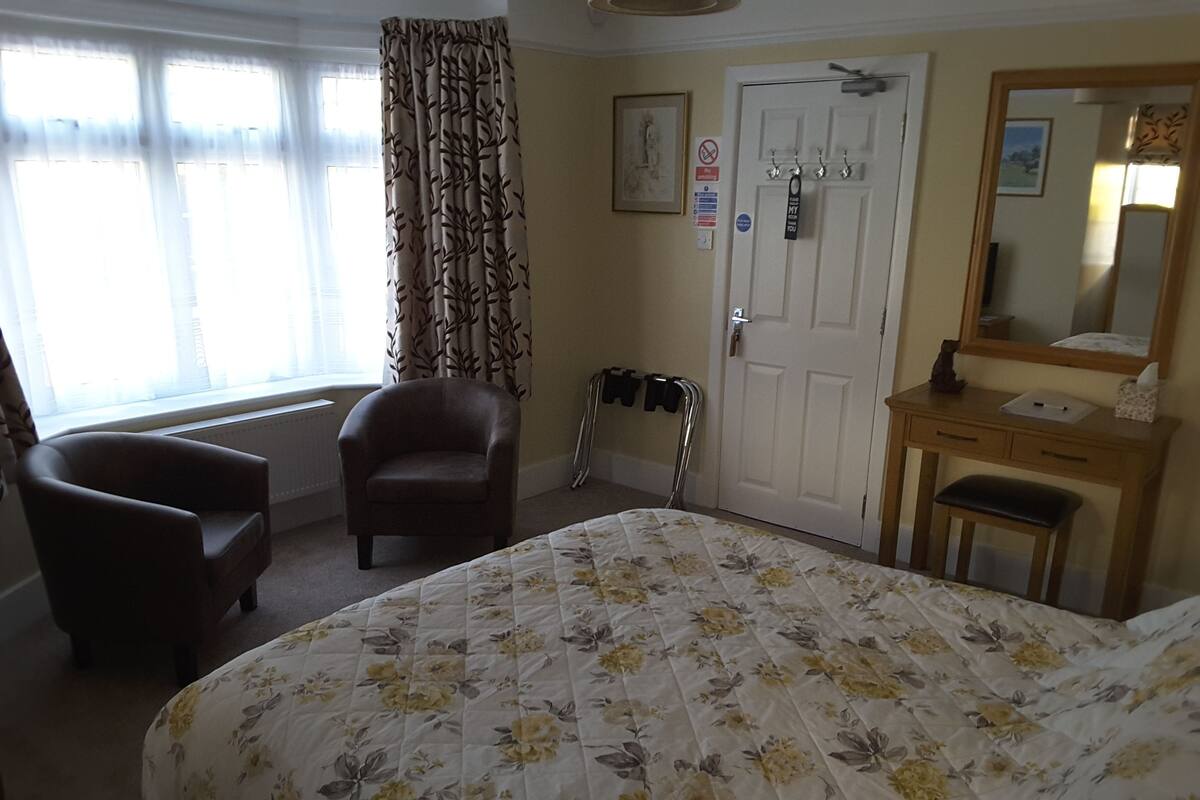 Individually furnished, free WiFi