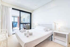 2 chambres, fer et planche Ă repasser, Wi-Fi gratuit, draps fournis