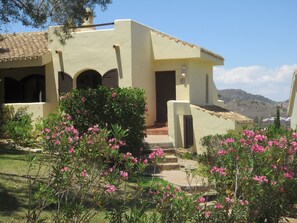 Front garden entrance