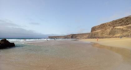 House in Cotillo located in a magnificent natural space
