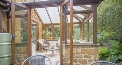 Copperstones, is in quiet idyllic location amid rolling hills in the Cotswolds